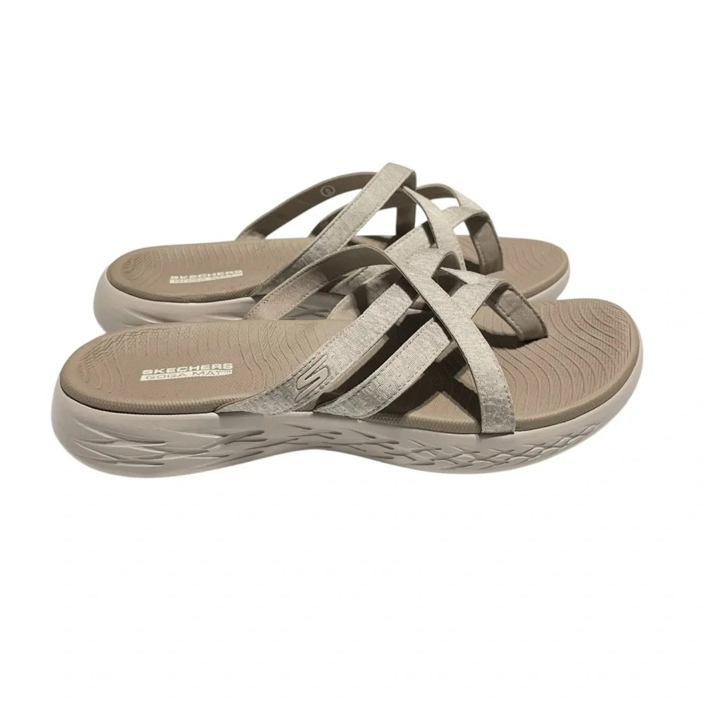 Skechers women go